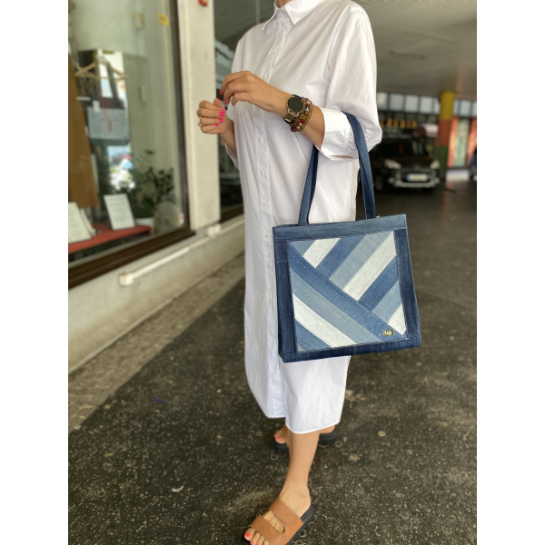 torba Kelly